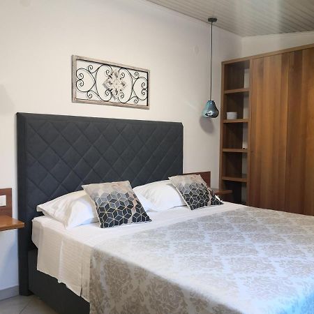 Private Oasis-Villa Sandina Split Kültér fotó